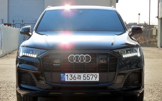 스포티지5세대 중고차 Q7 (4M) 55 TFSI 콰트로 프리미엄 매물 사진 3 - 2023/03 23,800km